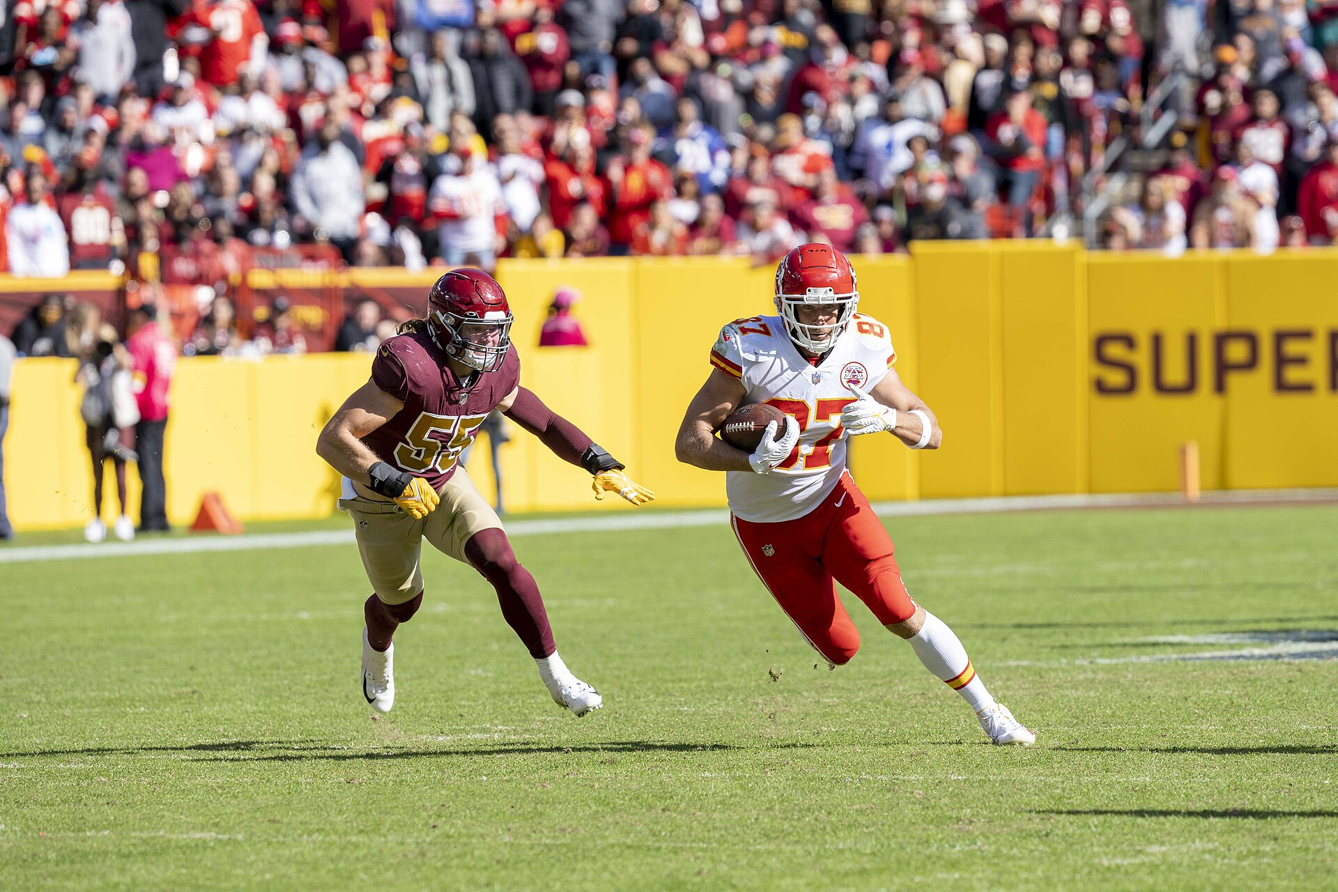 Travis Kelce Closing In On All-Time NFL Receptions History